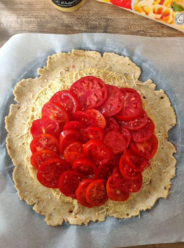 Tarte à La Tomate Et Moutarde - Recette Facile