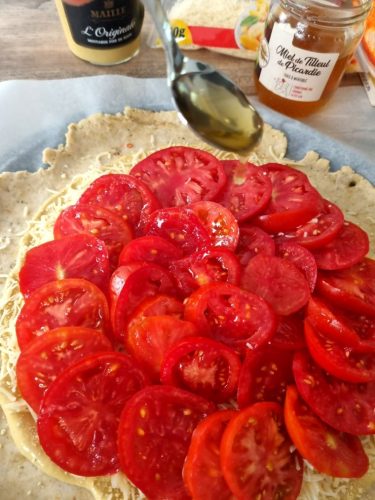 Tarte à La Tomate Et Moutarde - Recette Facile