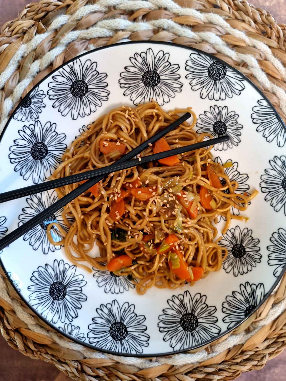 Nouilles chinoises aux légumes - recette Cookeo