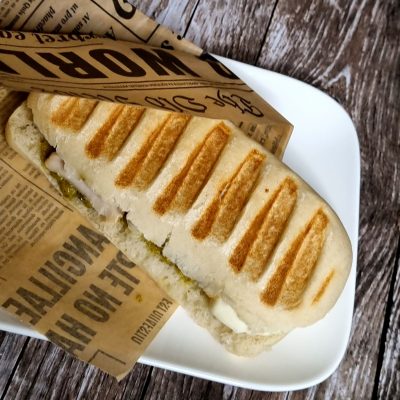 Panini poulet pesto mozzarella