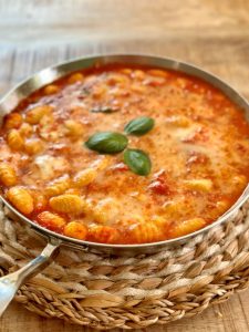 Gnocchi tomate mozzarella parmesan au four