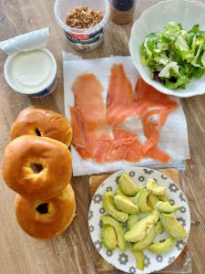 Ingrédients pour un bagel saumon fumé