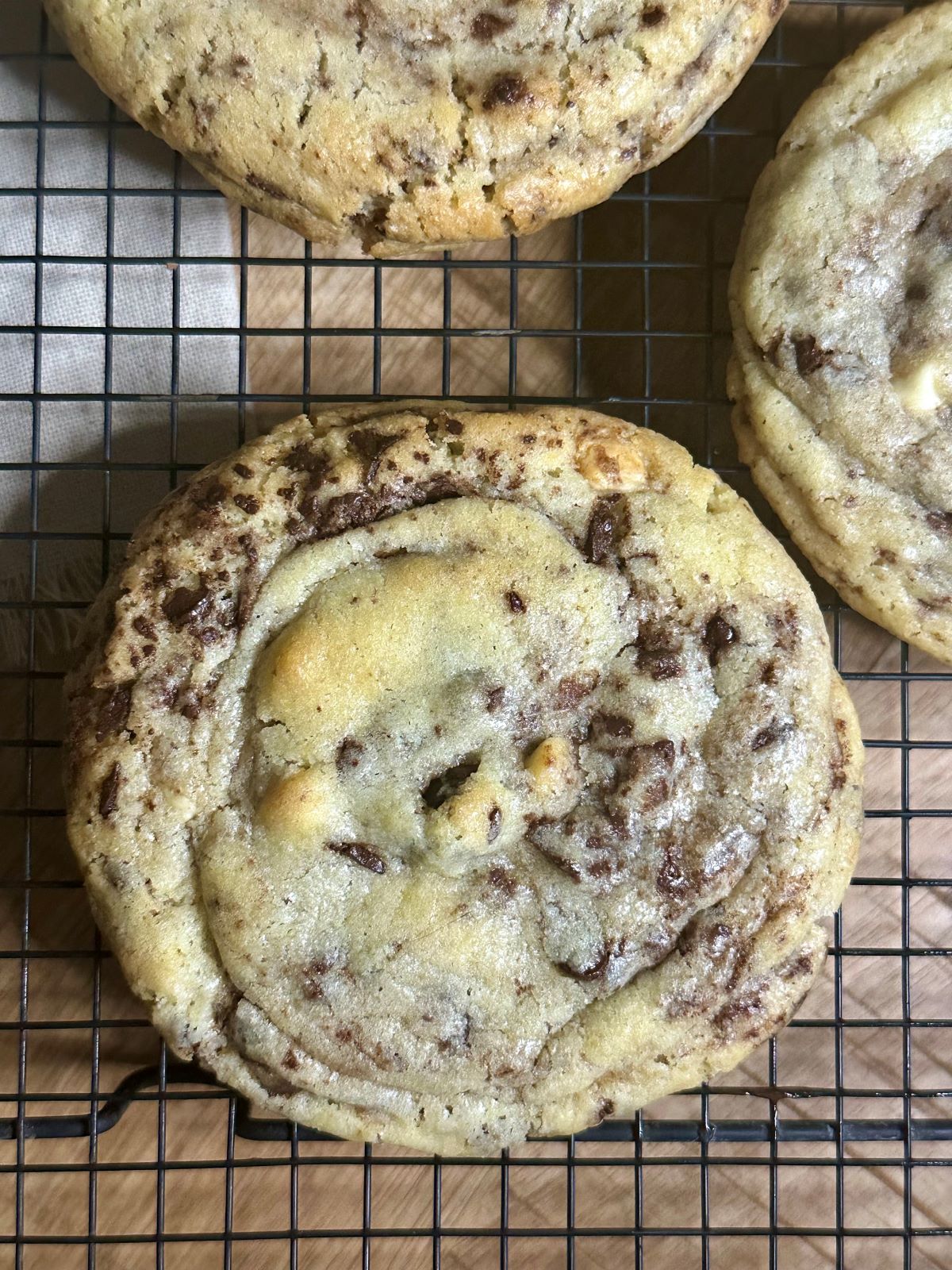 Cookies au chocolat moelleux et fondants à coeur