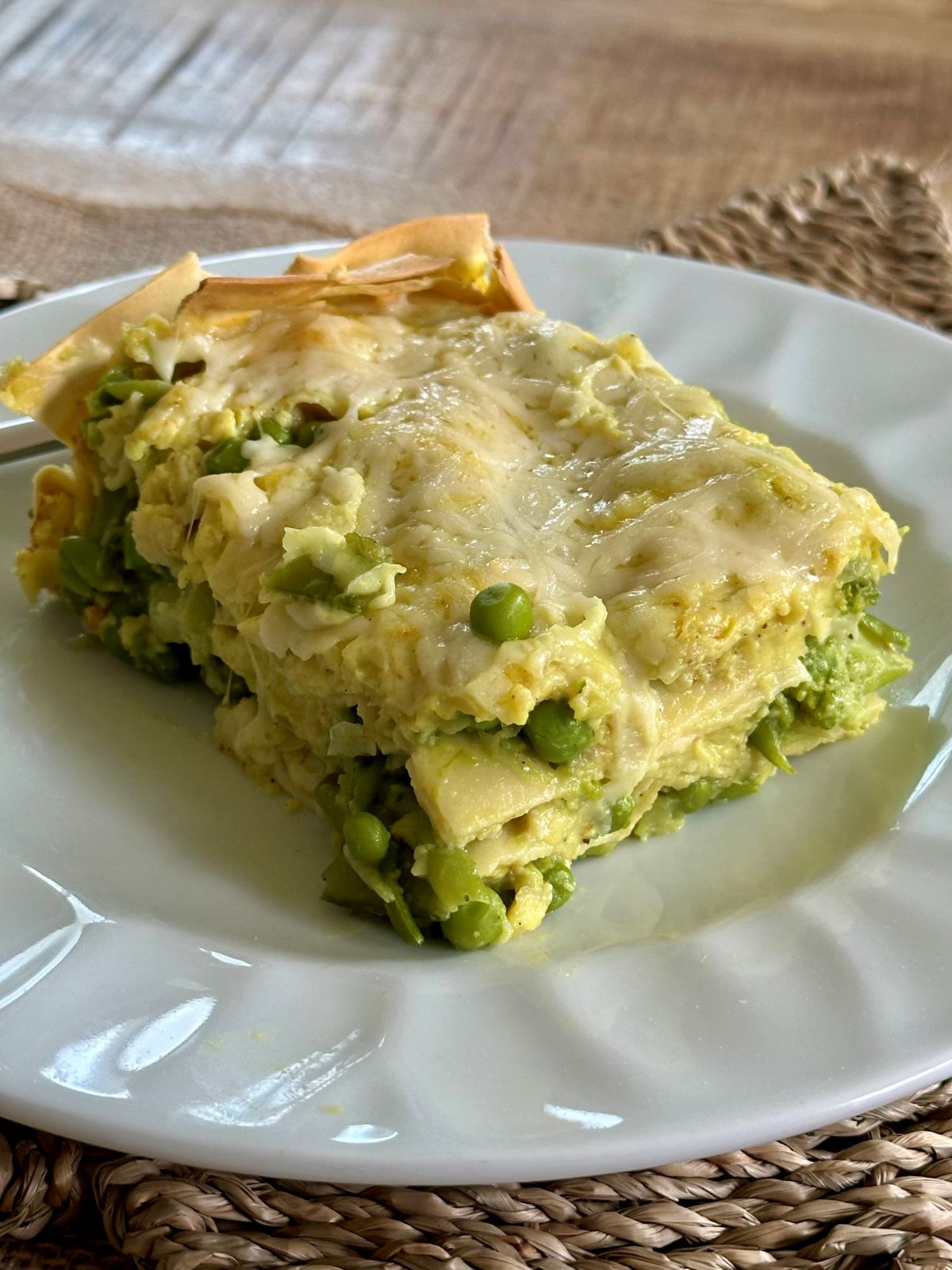 Lasagnes, légumes verts surgelés, béchamel légère