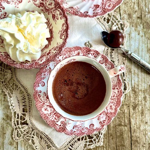 Tasse de chocolat chaud italien maison