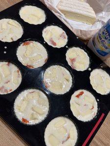 Mini quiches sans pâte dans moule céramiques demarle